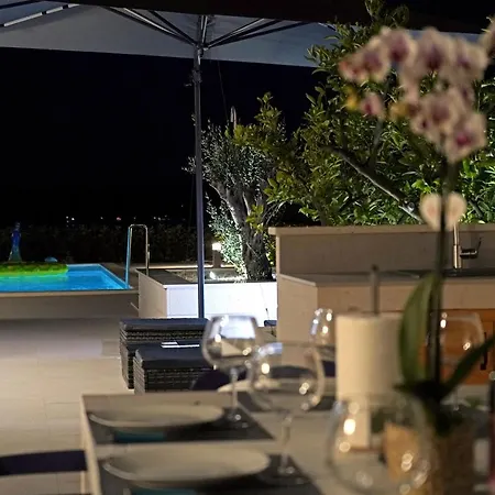 Petra Seget Donji/trogir Villa