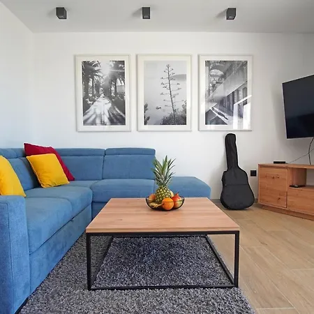 Petra Seget Donji/trogir Villa
